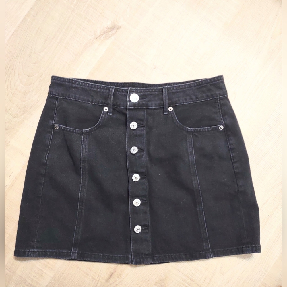 American Eagle Women's Black Denim Button-Front Skirt Size 6